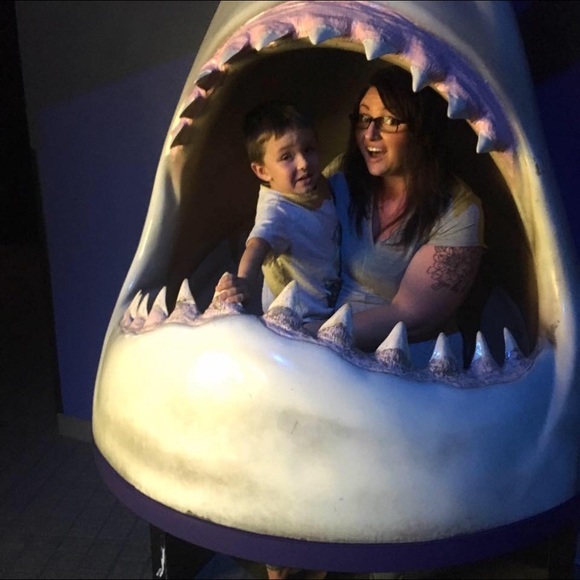 Meet your Posher, Cierra - Picture 1 of 1